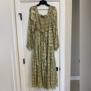 NWT. A Loves A Lurex Metallic Trellis Printed Green & Gold Dress